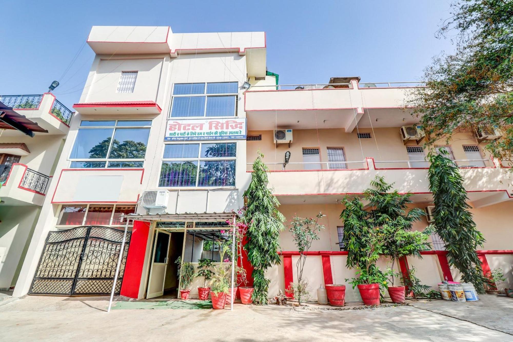 Spot On Siddhi Maa Hotel Gwalior Exterior photo
